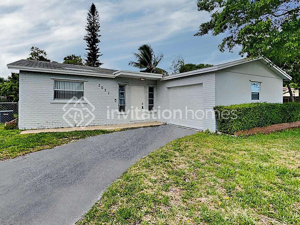 1st image of 2021 SW 64th Ave