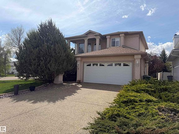 2nd image of 1 Colonial Close