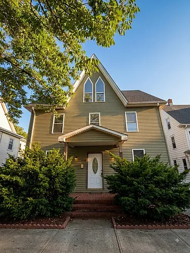 558 Columbia Ave #1 Photo 1