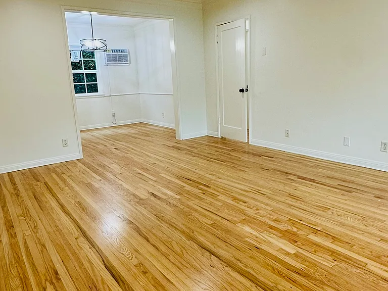 3249 Rowena Ave #3 — Photo 19
