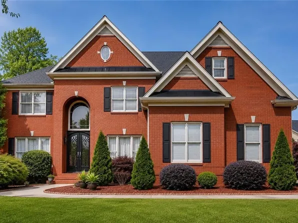 2852 Summer Branch Ln, Buford, GA 30519