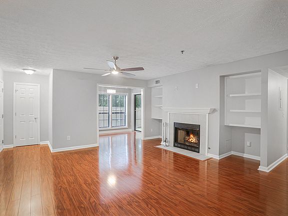 5th image of 2820 Vinings Central Dr SE
