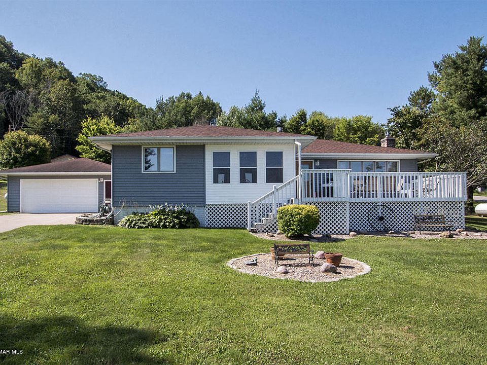 1st image of 43201 Kings Bluff Dr