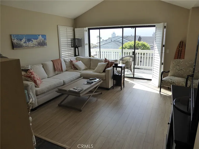 24746 Meridian Dr — Photo 8