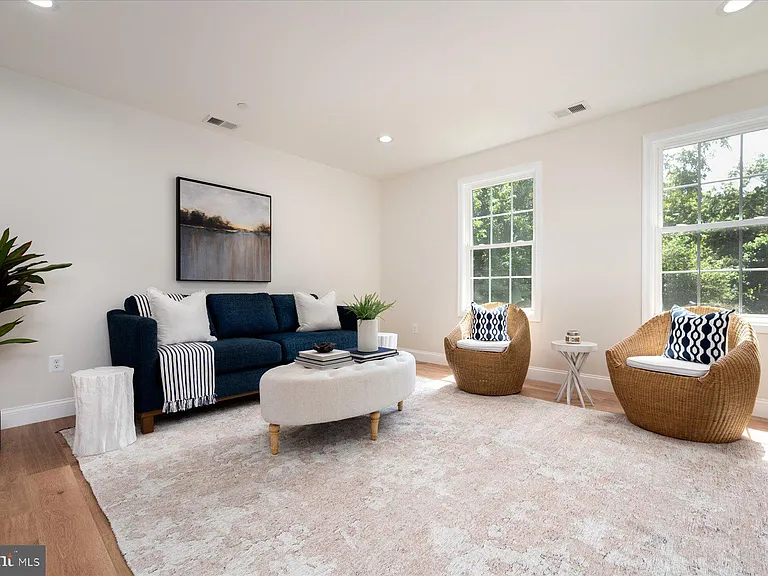 1400 Lower View Ct — Photo 10