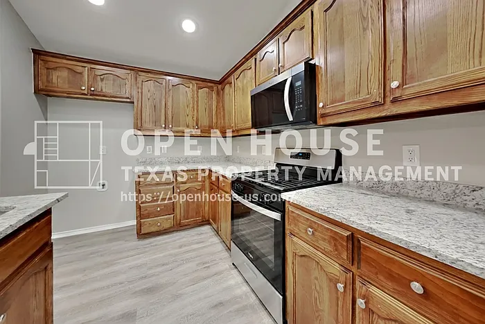 2128 Ingrid Ln — Photo 6