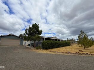 63 Rogue River Dr, Eagle Pt, OR 97524