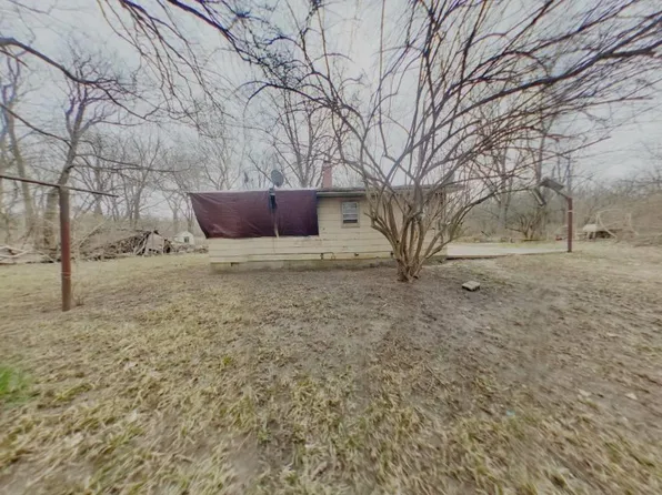 806 E River Rd, Attica, IN 47918