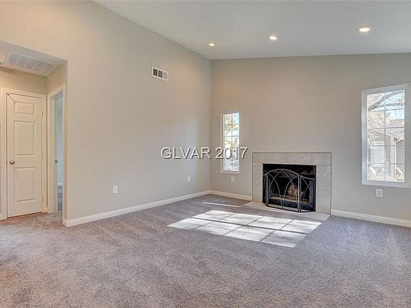 4th image of 4658 Tracylynn Ln