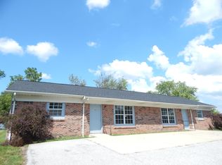 103 E Hancock Ave, Mitchell, IN 47446