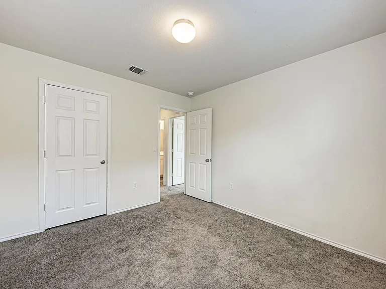 11809 Eragon Dr — Photo 25