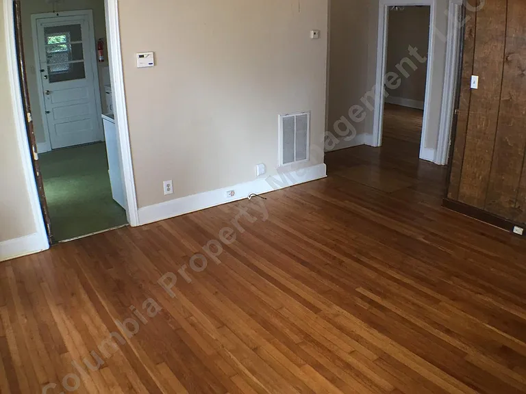 2117 Wallace St #B — Photo 6