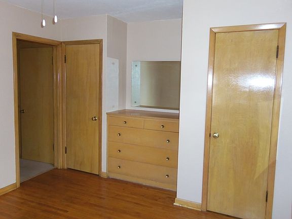 5th image of 1206 Highland Ave