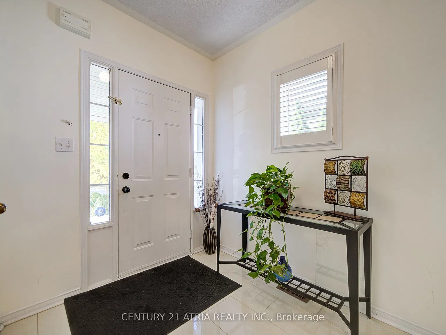 4 bed, $3,650 — Photo 4