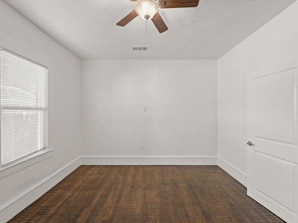 Additional property image - 929 S Rosemont Ave, Dallas, TX 75208