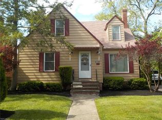 3421 Berkeley Rd, Cleveland Heights, OH 44118