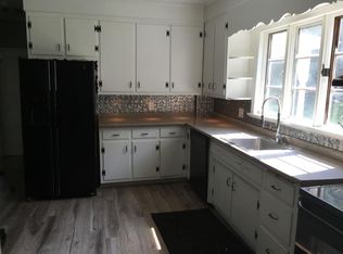 111 Orchard St #A, Norwich, CT 06360