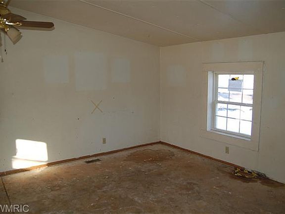 2nd image of 907 Forest Park Ave