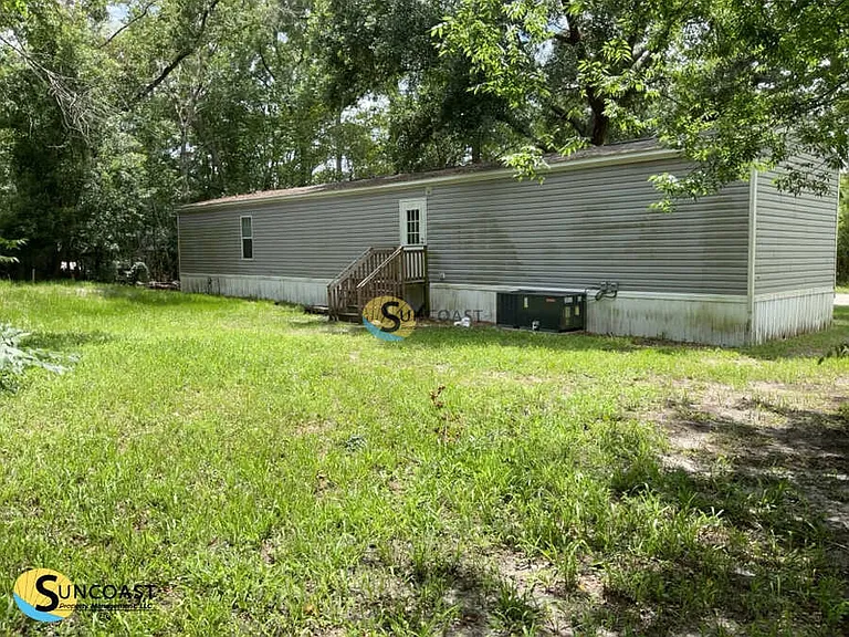 14209 Lyle Rd — Photo 16