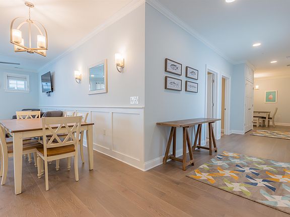 2nd image of 8609 Landis Ave #201