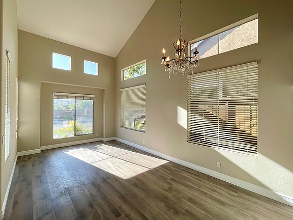 2nd image of 10 Cape Coral