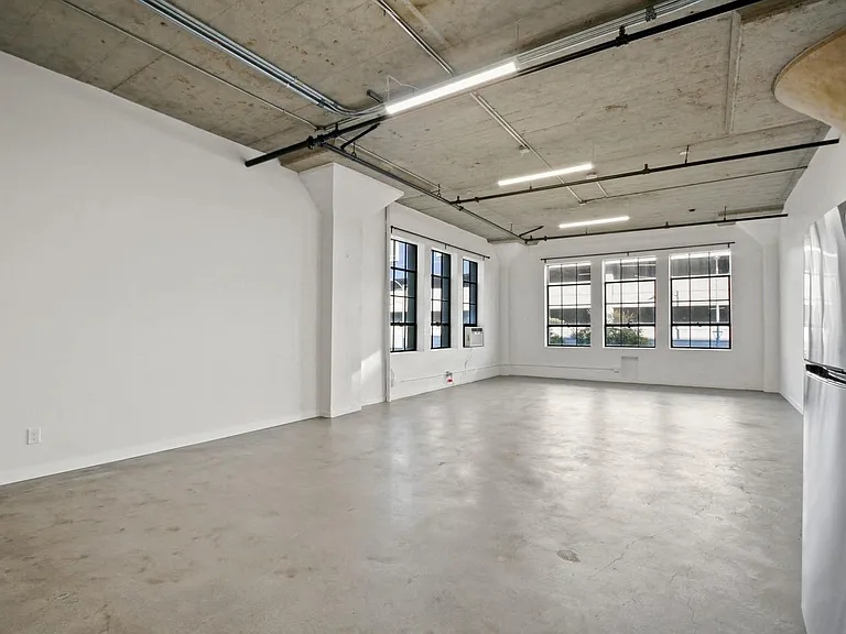 RiverFront live - Work Lofts — Photo 55