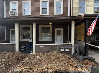 304 Erie Ave #1, Glassport, PA