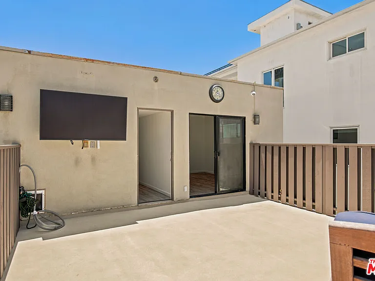 23 E Privateer St — Photo 40
