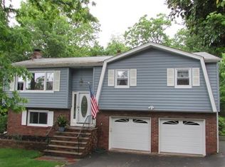 12 Musconetcong Ave, Hopatcong, NJ 07843