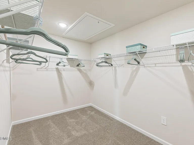 77 Thistle Patch Pl — Photo 16