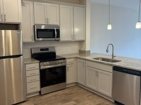 10530 Stony Blf #204, Ashland, VA 23005