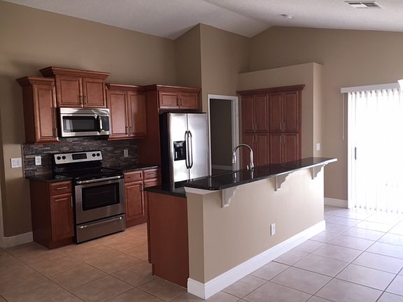 4th image of 2414 Cancun Ct