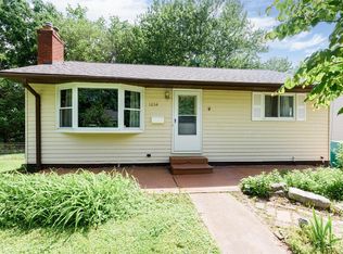 1054 Kuhlman Ln, Saint Louis, MO 63119