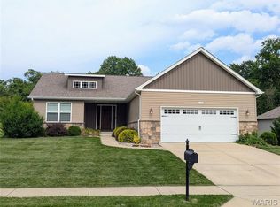 113 Red Pine Ct, Collinsville, IL