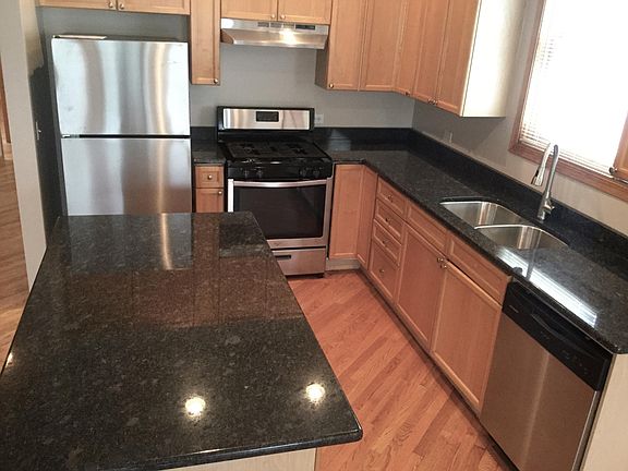 3rd image of 1712 W Pierce Ave APT 2