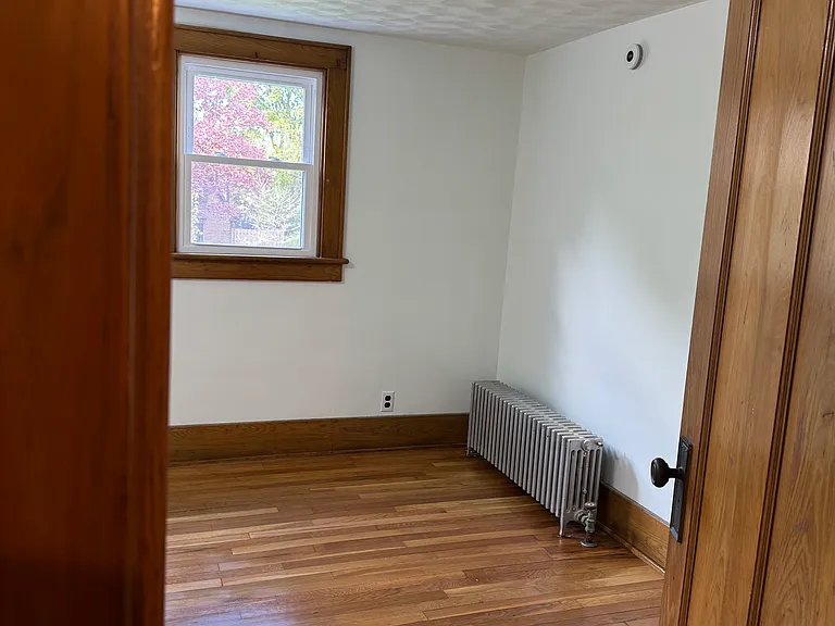 83 Navarre Rd — Photo 30
