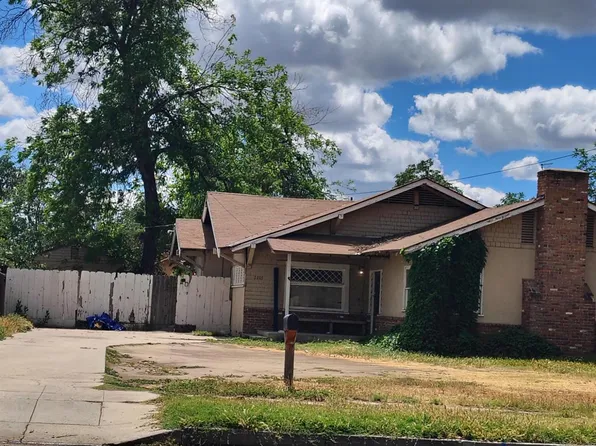 2803 Chester Ln, Bakersfield, CA 93304