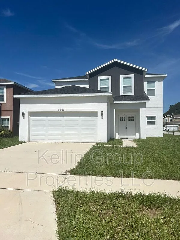 5 bed, 4.0 bath, 2344 sqft, $2,350 — Photo 1