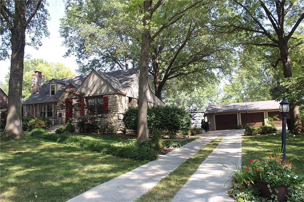 1927 S Drumm Ave, Independence, MO 64055 Zillow