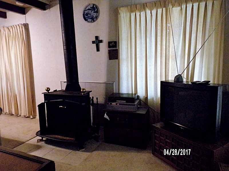 2nd image of 546 Old Mill Rd