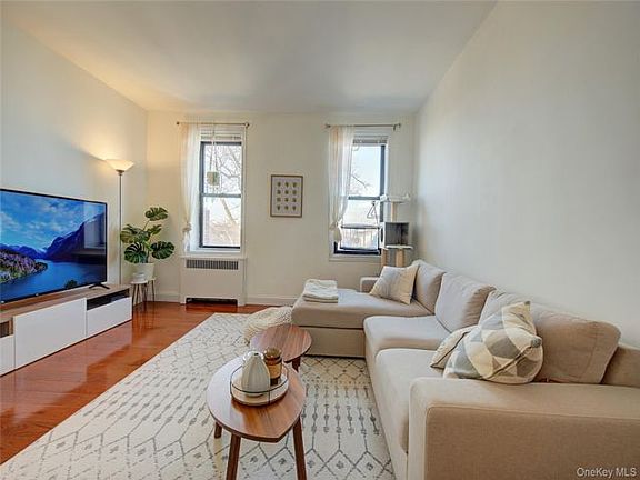 5th image of 167-10 Crocheron Ave #3L