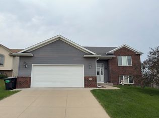 3795 44th Ave NW, Rochester, MN 55901