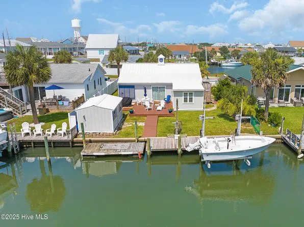 104 Bayview Boulevard, Atlantic Beach, NC 28512