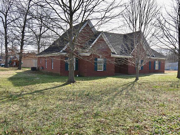 2nd image of 86 Blue Lake Dr