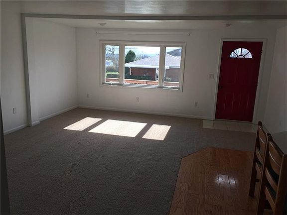 5th image of 503 Edward St