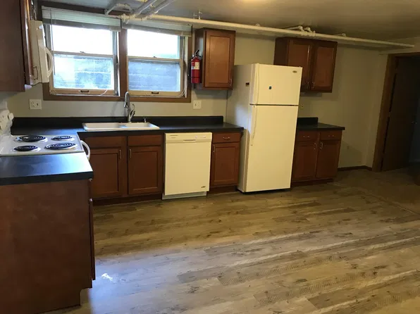701 N Gilbert St #1/2, Iowa City, IA 52245