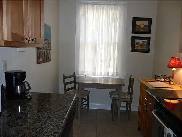 Studio, 1.0 bath, 362 sqft, $1,350 — Photo 3