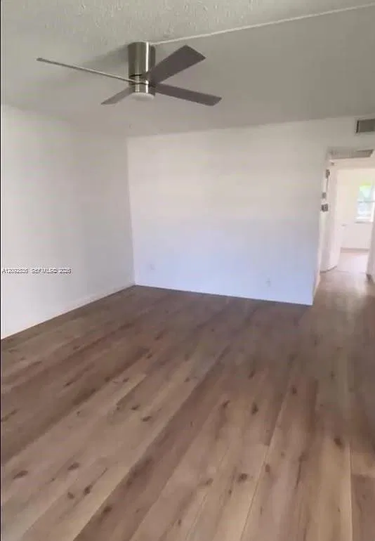 2 bed, 1.5 bath, 840 sqft, $1,975 — Photo 4