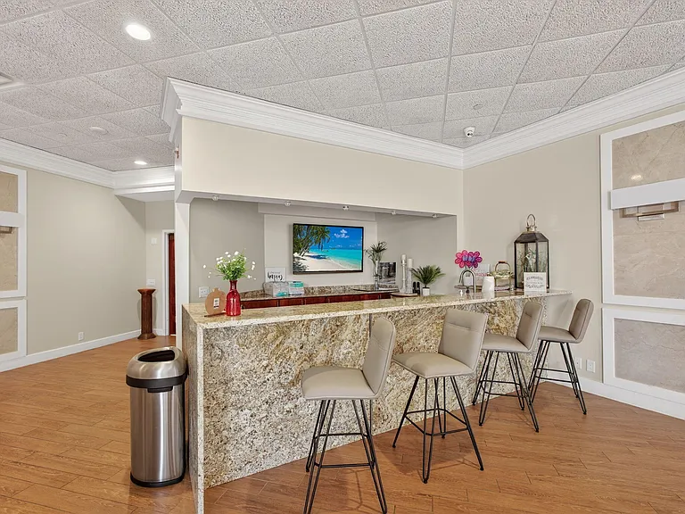 9650 S Ocean Dr #302 — Photo 36