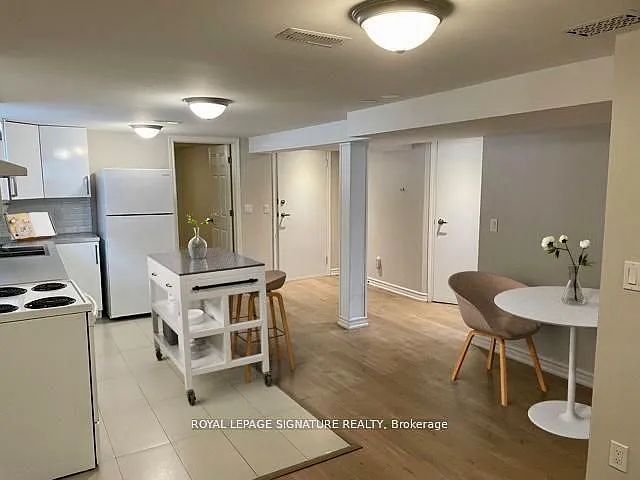 1528 Pharmacy Ave #BASEMENT — Photo 5